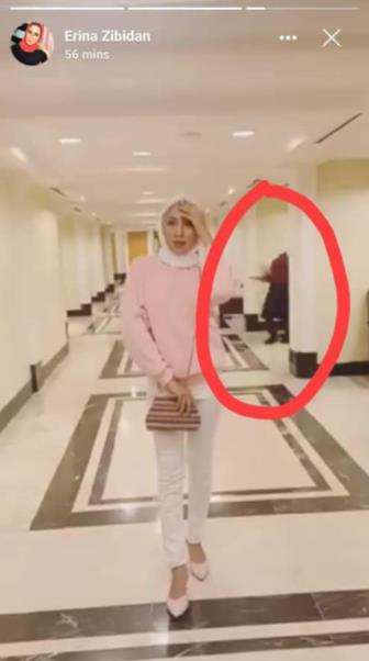 Tanpa diduga, sosok pria itu ternyata tidak punya kepala.