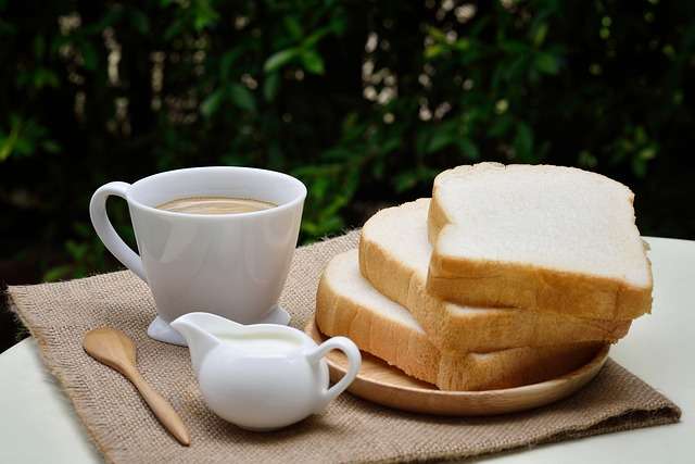 3 Cara Membuat Roti Tawar yang Lembut, Mudah dan Penuh Kreasi