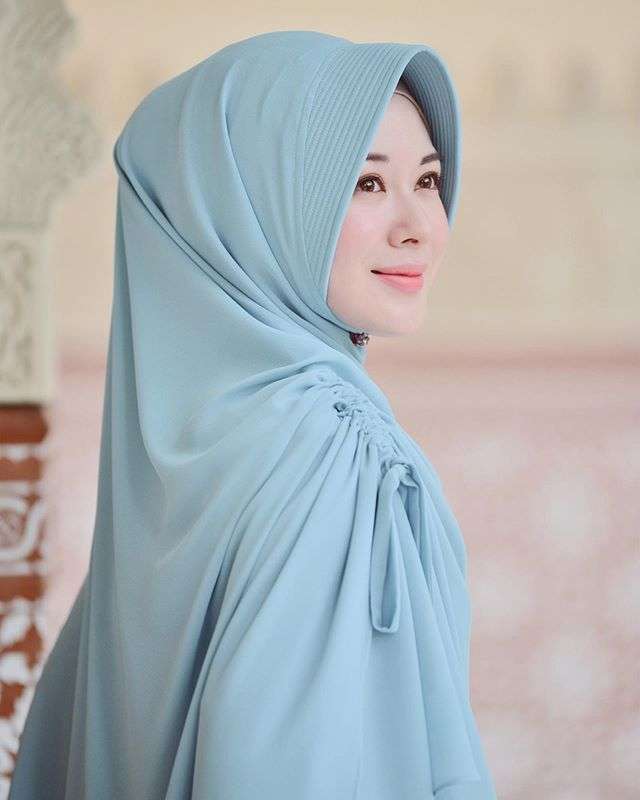 &copy; instagram.com/xolovelyayana