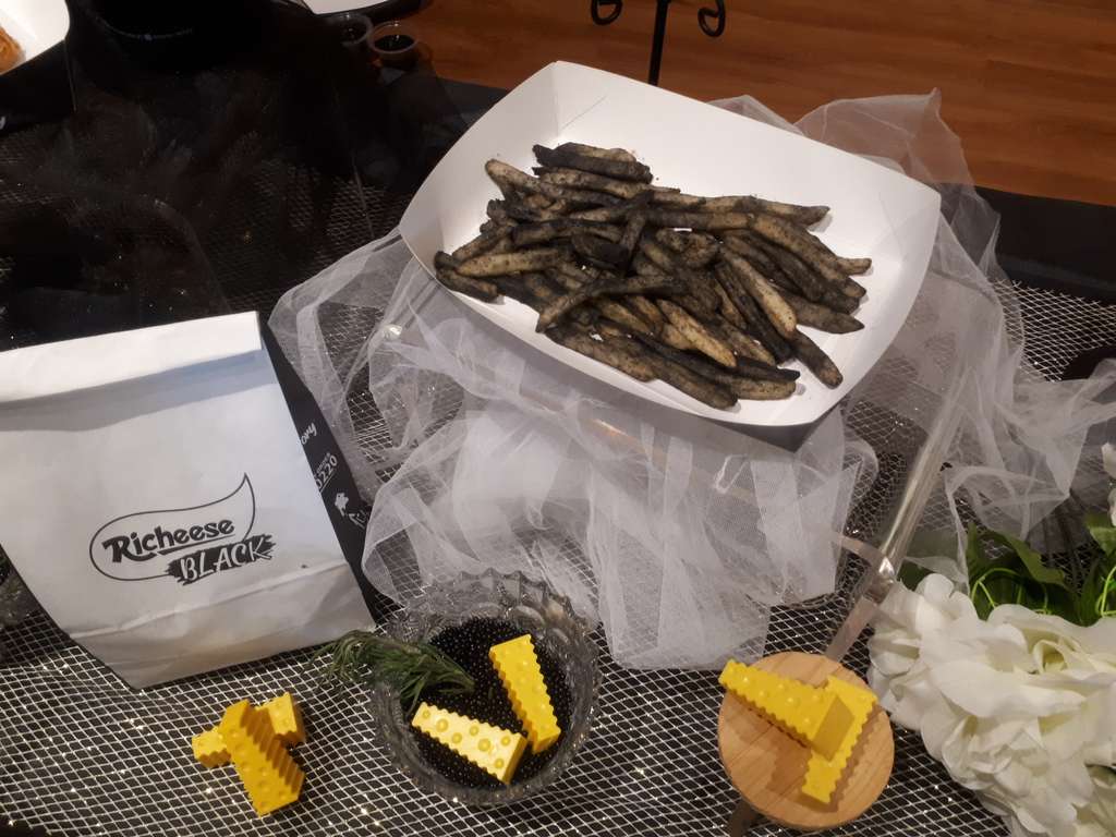 Richeese Black