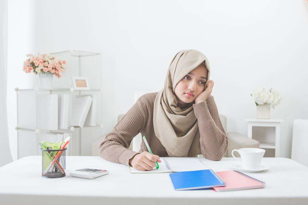 Cara cepat melupakan atau move on dari mantan dengan menyadari kesalahan.
