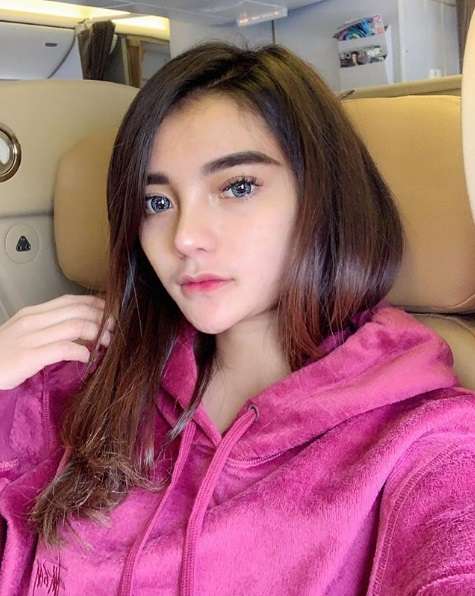 Nabilla Aprillya Nabilla Aprillya