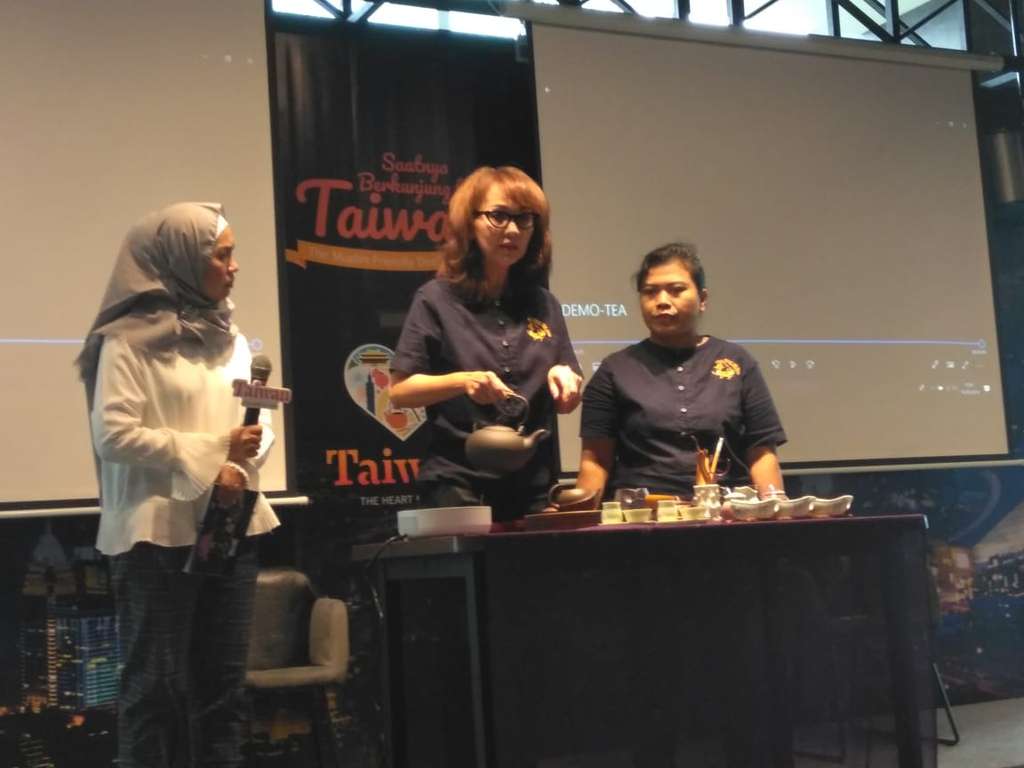 Teknik Penyeduhan Teh Khas China