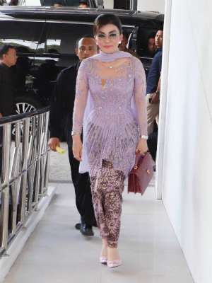 Tetty Paruntu