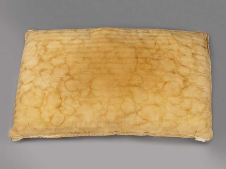 Bantal Bantal