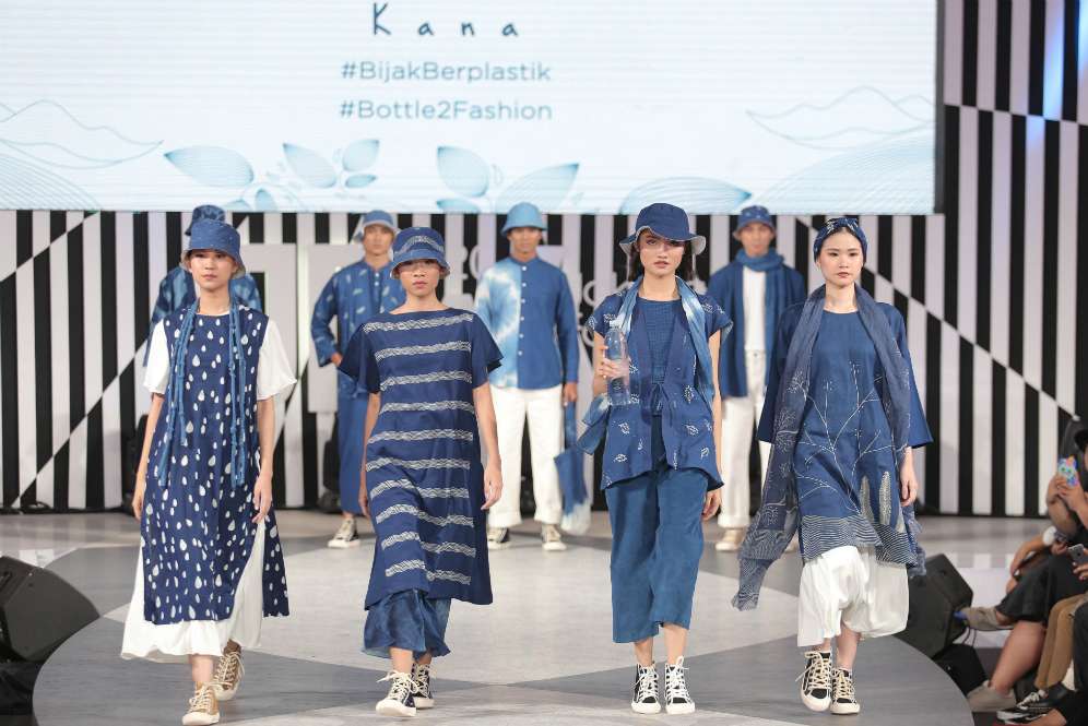 Danone-AQUA di JFW 2020