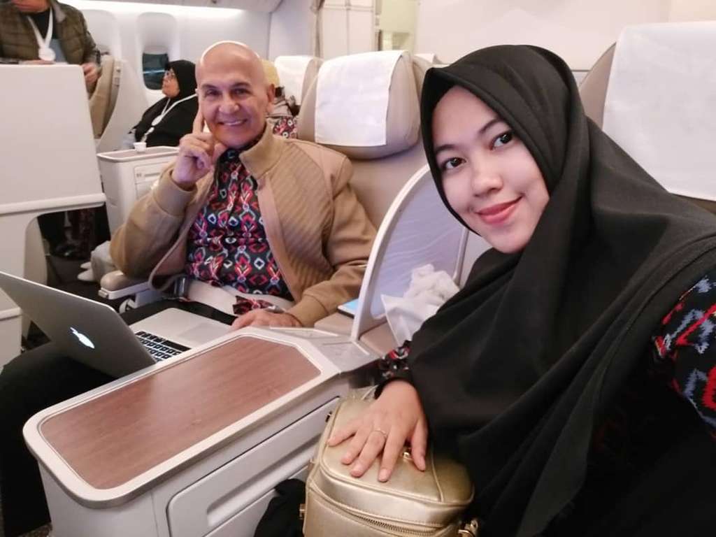 5 Pasangan Seleb ini Terpaut Usia Lebih dari 20 Tahun