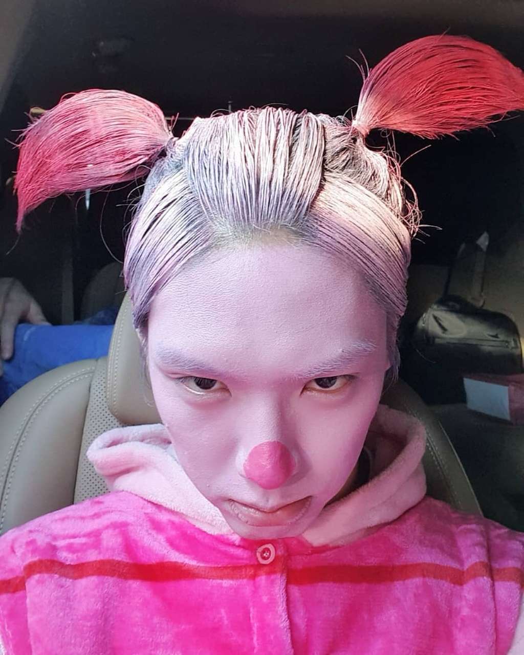 Kostum Idol KPop