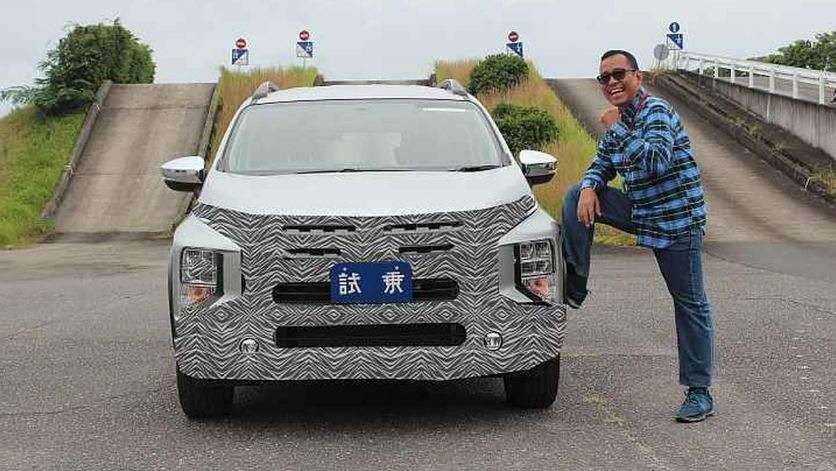 Model Xpander versi Crossover