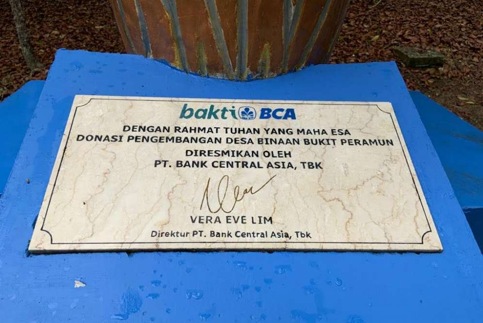 Wisata Bukit Peramun