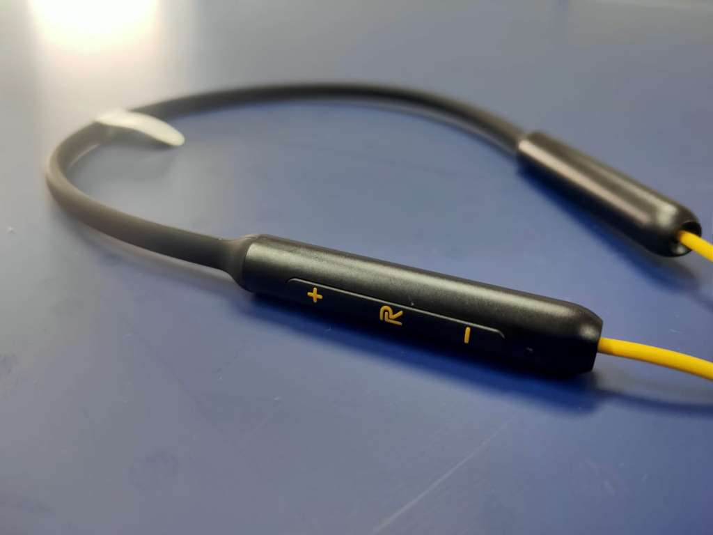 Earbuds besutan Realme (Foto: Dream.co.id/Cynthia Amanda Male)
