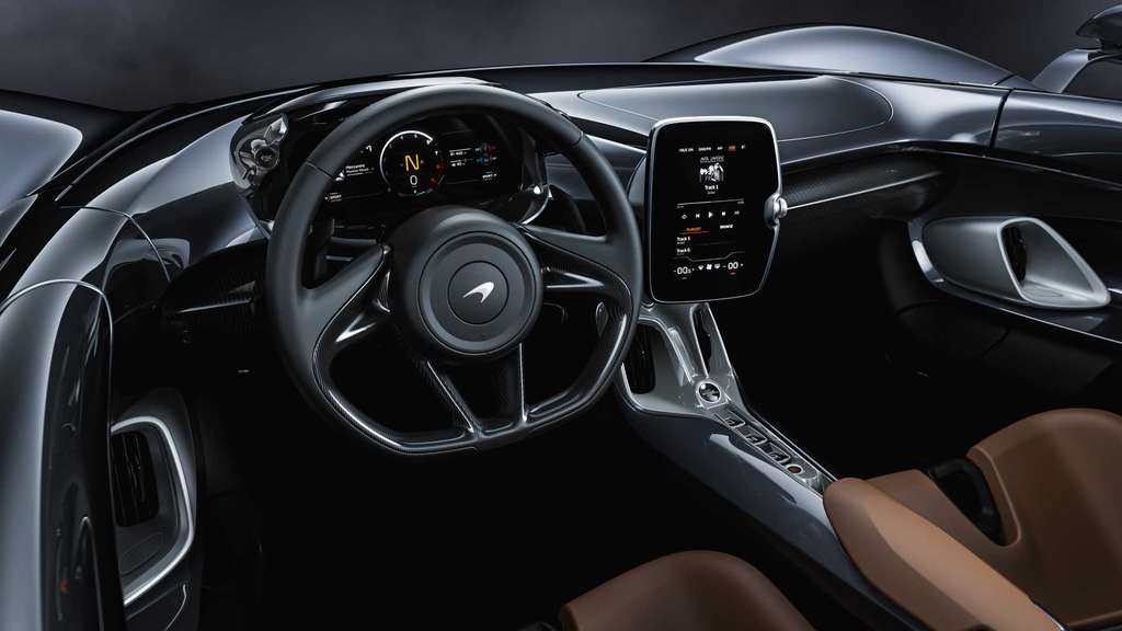 Ada infotainment.