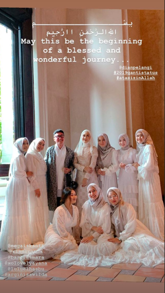 Dewi Sandra doakan pernikahan Dian Pelangi