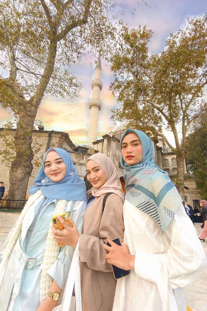 Halal Dream Trip Wardah Turki