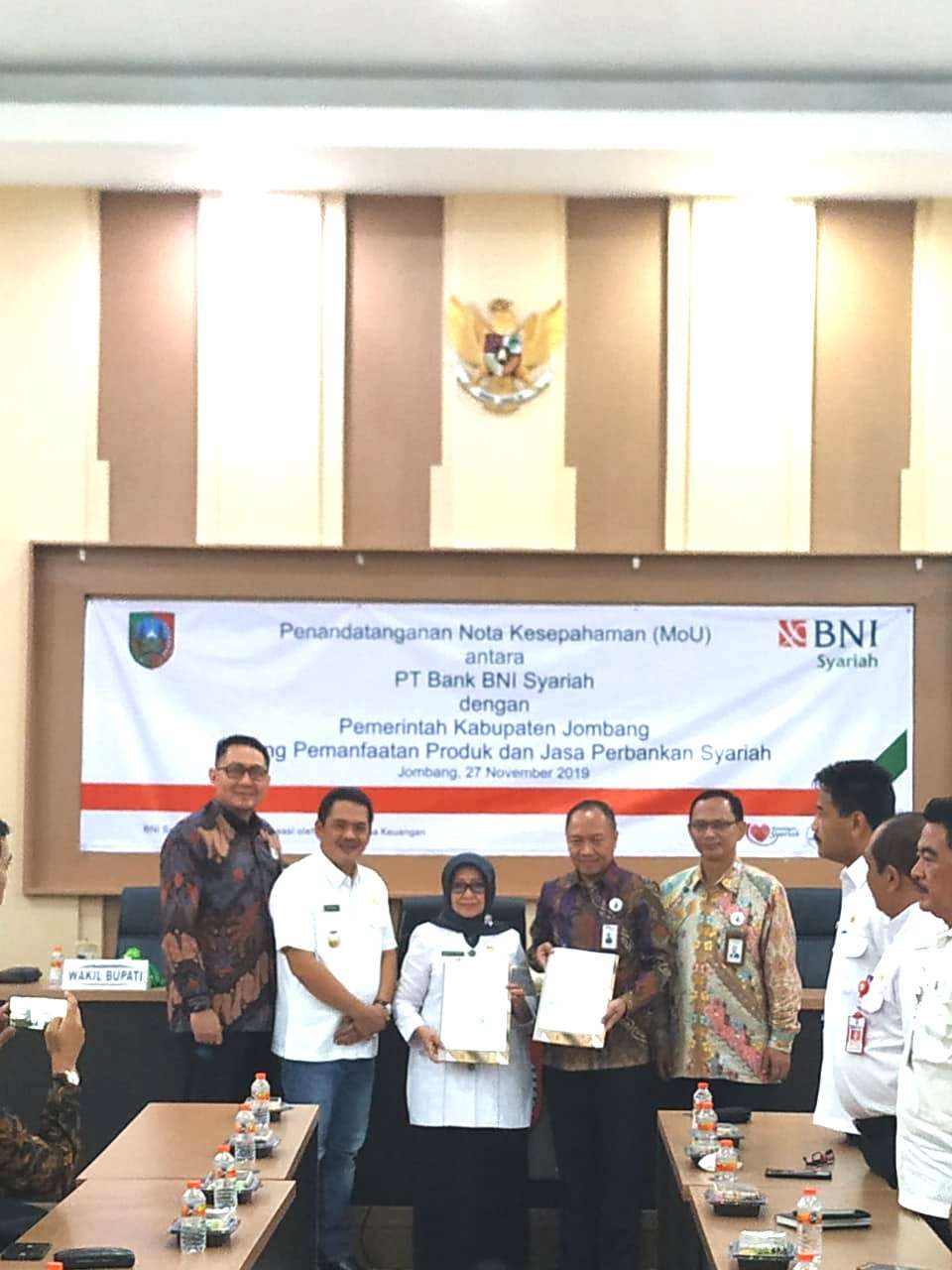 BNI Syariah memfasilitasi pembayaran pajak di Jombang.