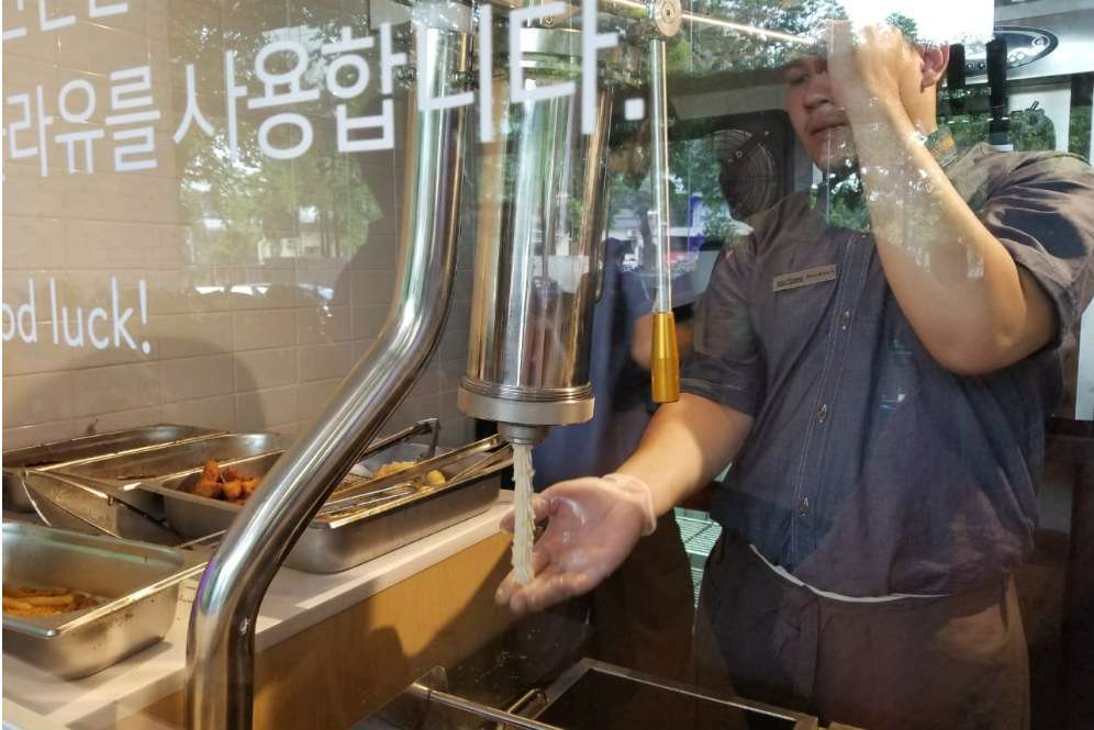 Open Kitchen Street Churros