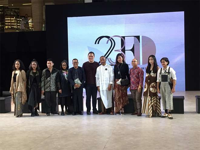 Foto bersama di 23 Fashion Distric 2019.