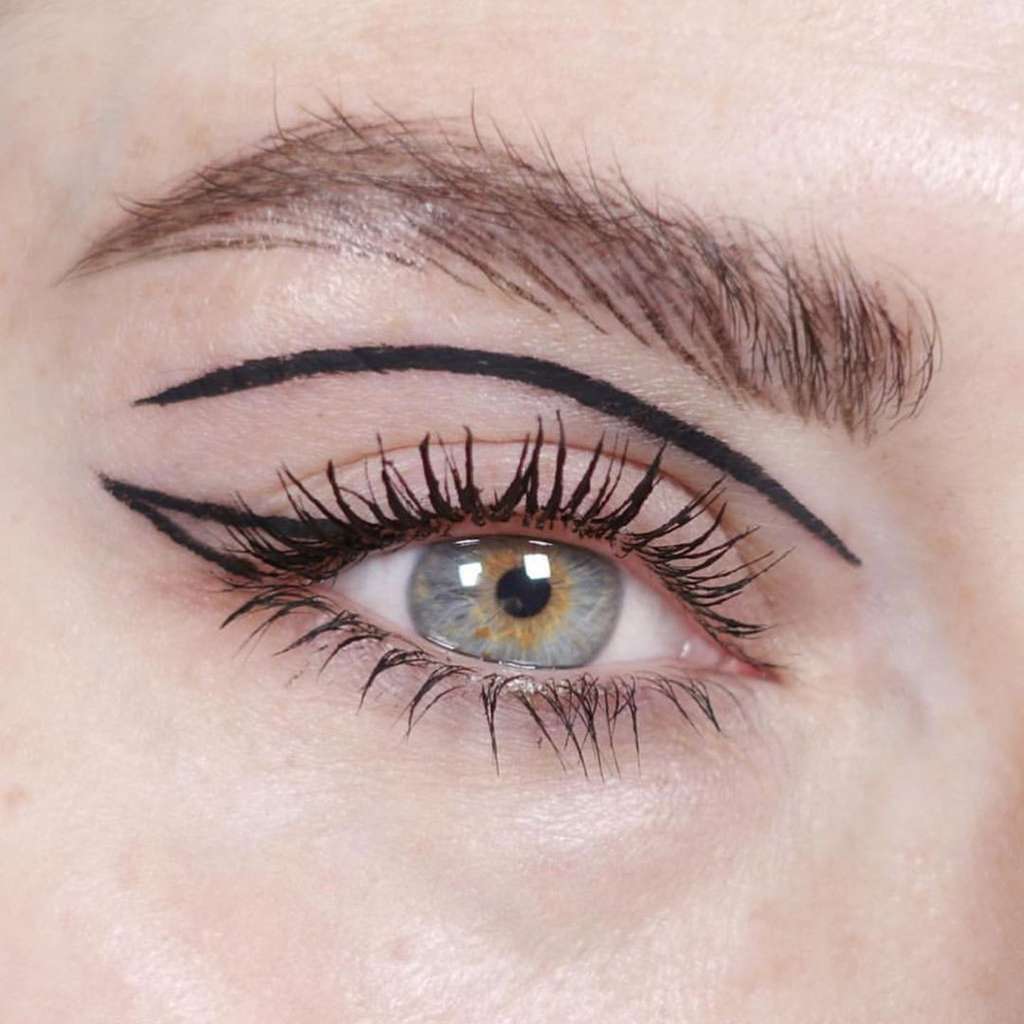Brow Bone Liner