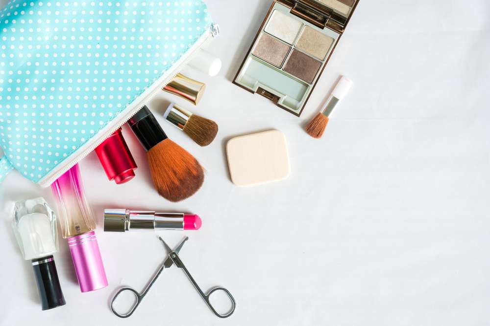 Makeup Saat Traveling