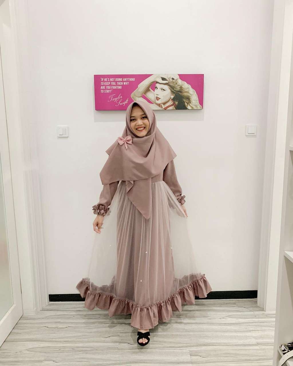 putri delina