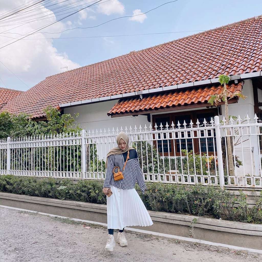 putri delina