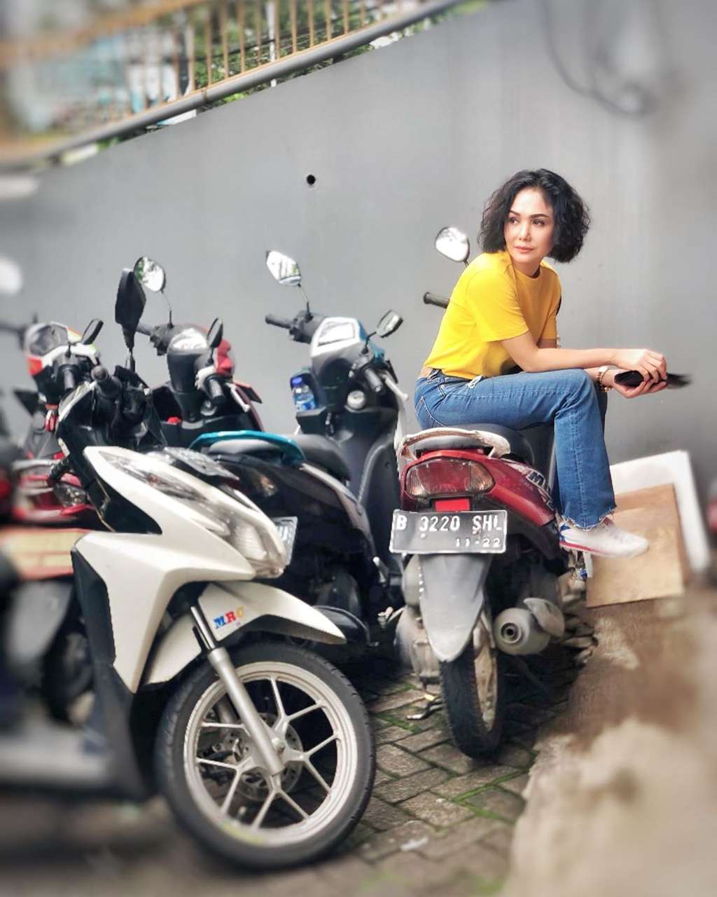 Yuni Shara