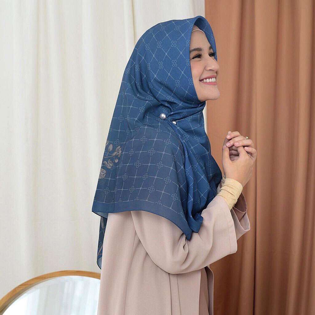 shireen sungkar