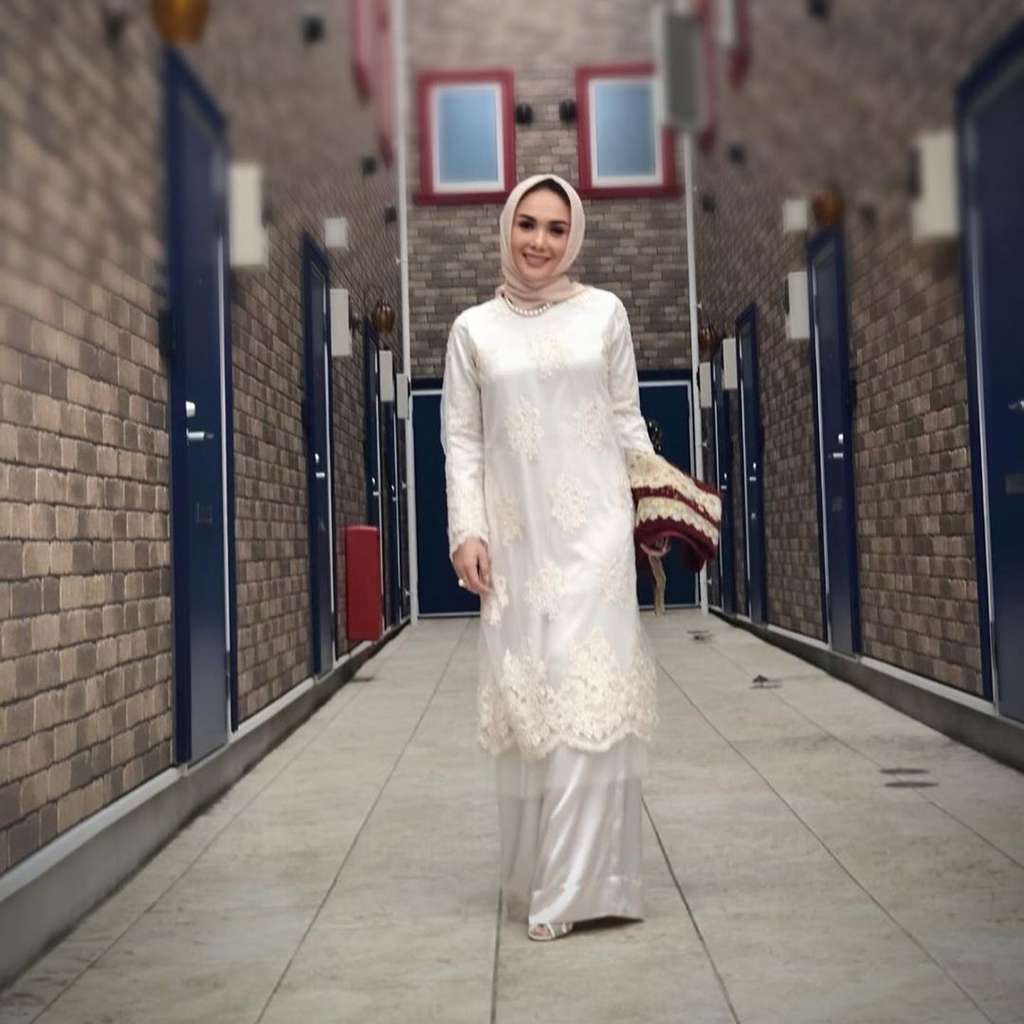 Yuni Shara