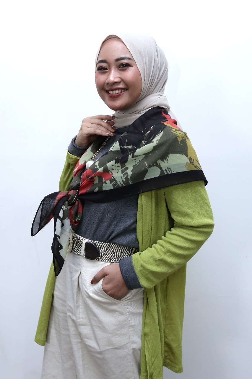 Ainindya Saskhita