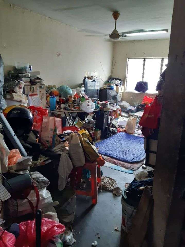Rumah Berantakan