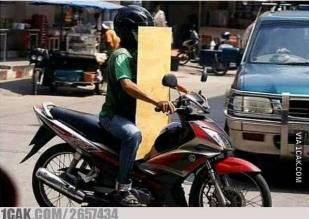 Motor Nyeleneh