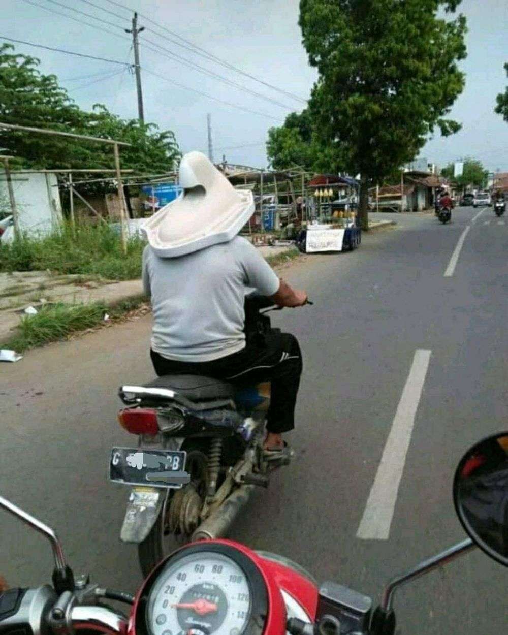 Motor Nyeleneh