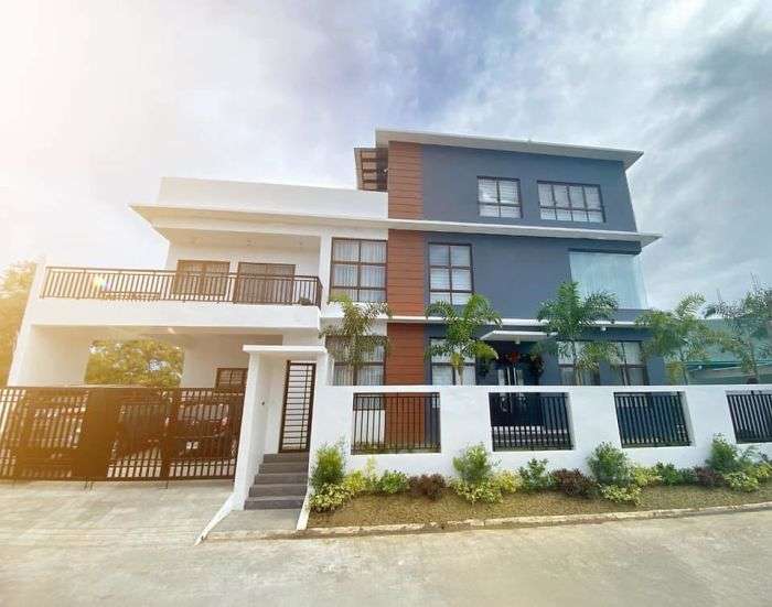 Istana Istana
