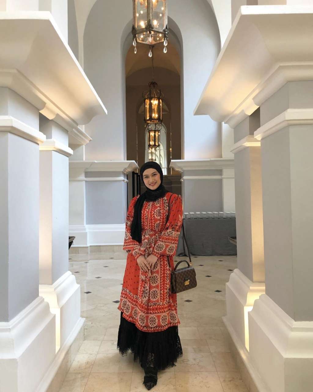 melody laksani