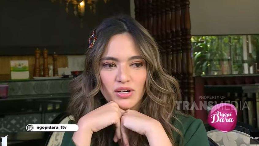 Nia Ramadhani Nia Ramadhani