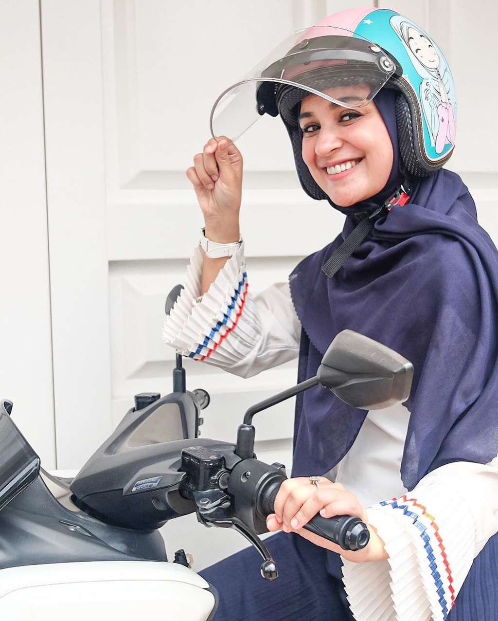 Shireen Sungkar