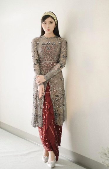 Isyana Siraman