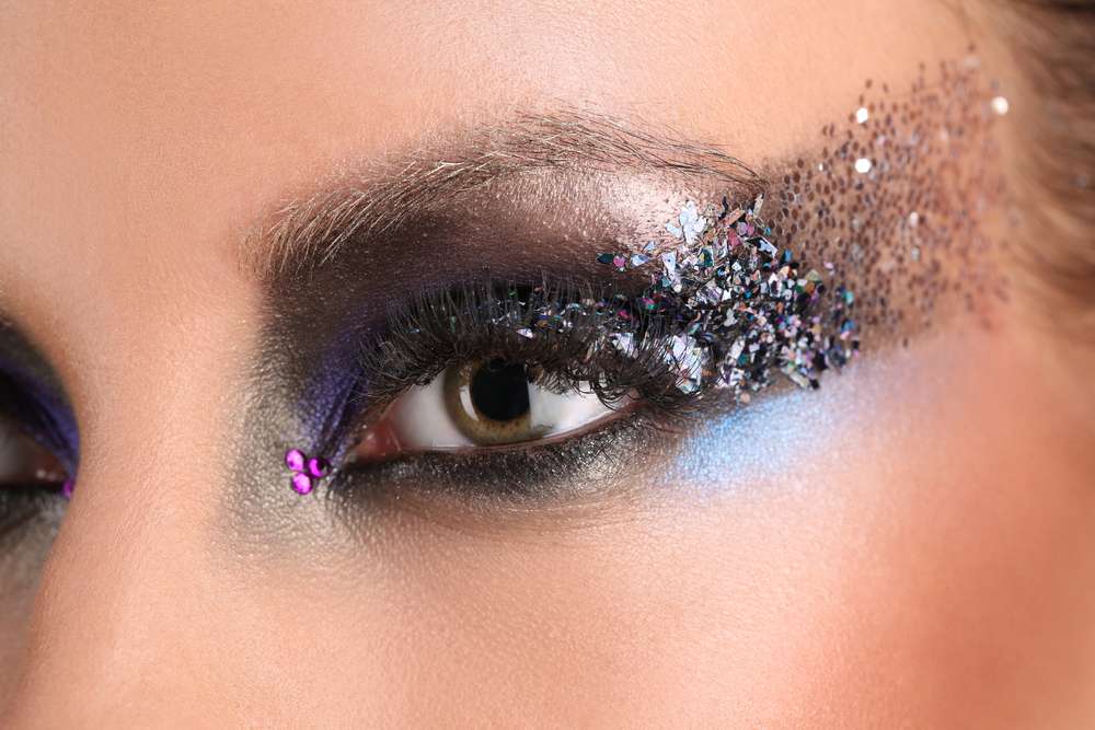 glitter tulang alis