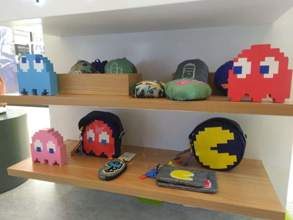 Kipling x Pac-Man
