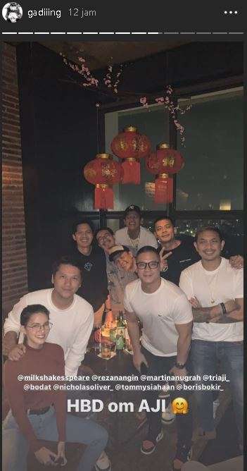 Gading marten dan juria
