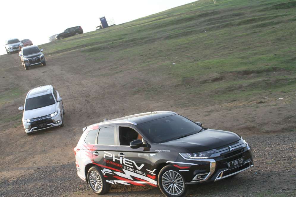 Outlander PHEV