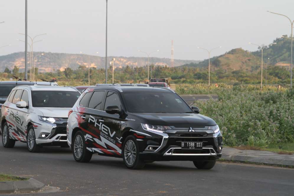 Outlander PHEV
