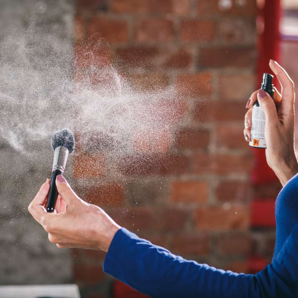Spray Makeup
