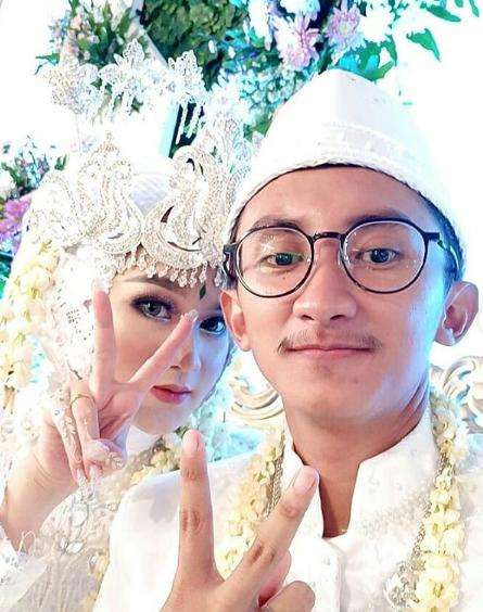 Kisah perjodohan Heni dan Abimanyu viral di media sosial.