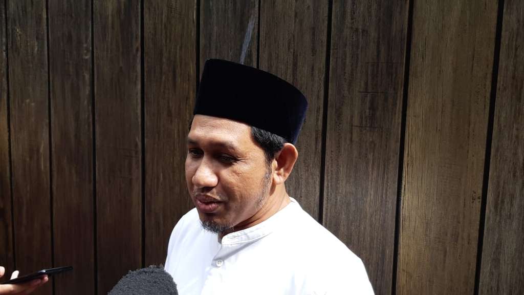Pengurus Panti Asuhan, Ashraf Sinclair