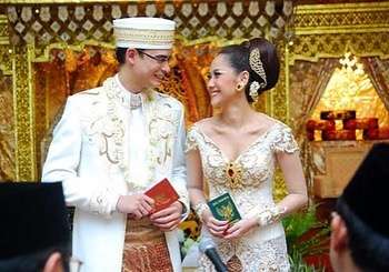 Ashraf dan BCL menikah