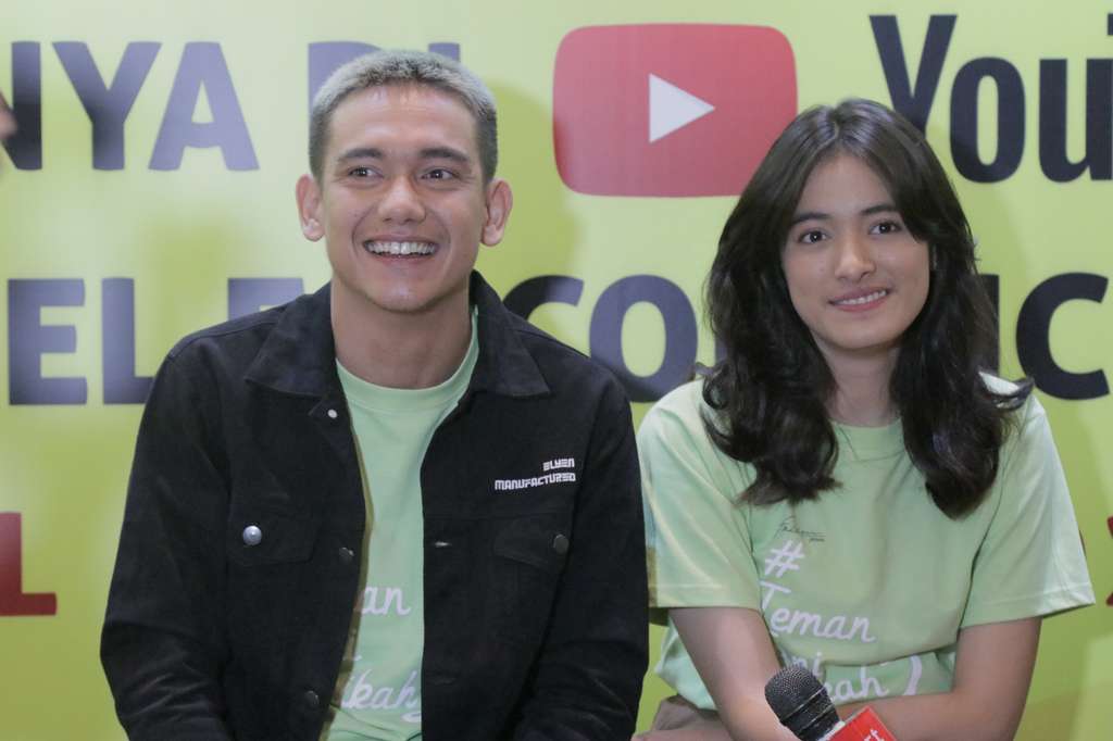 Adipati Dolken & Mawar de Jongh
