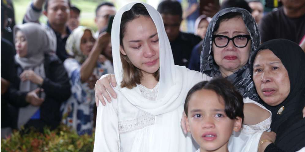 BCL dan Ashraf Sinclair by Deki BCL dan Ashraf Sinclair by Deki