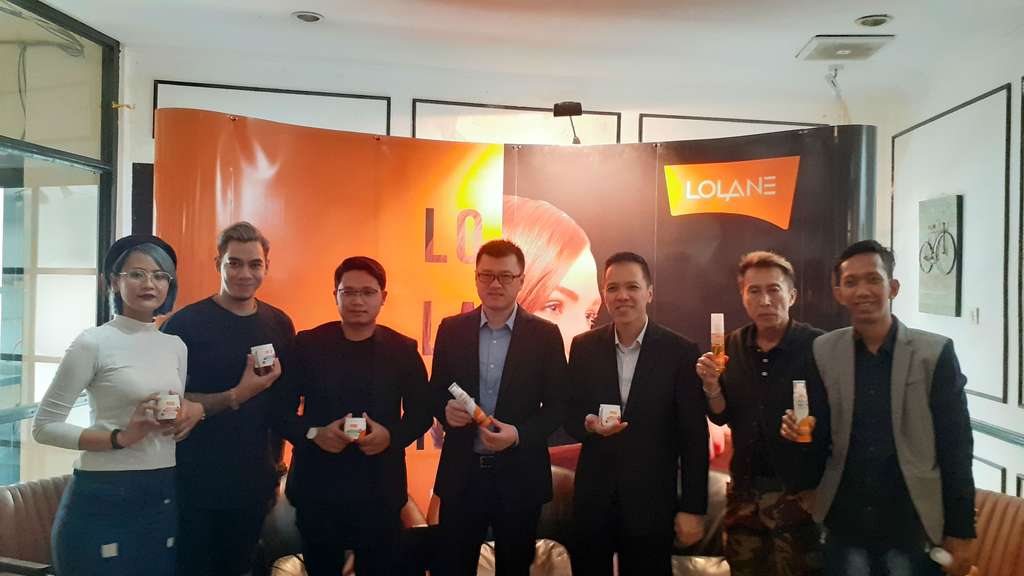 Lolane