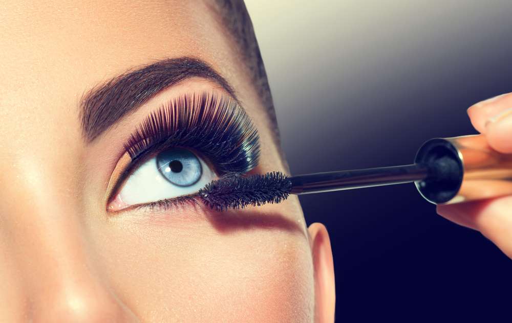 Memakai Eyeshadow
